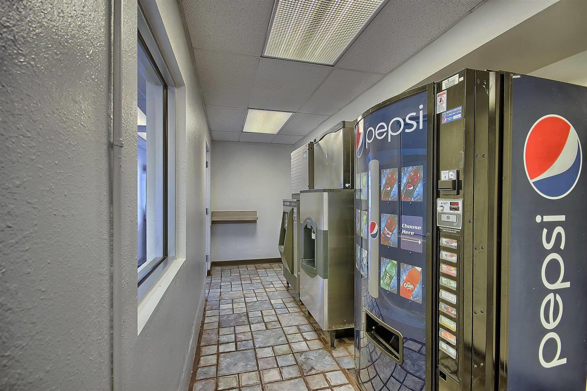 Motel 6-Lima, Oh Extérieur photo